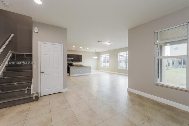 Photo - 1183 NW Leonardo Cir