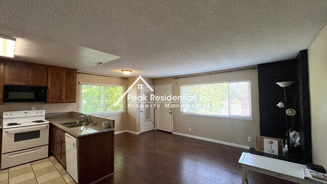 5555 Keoncrest Cir Unit 4