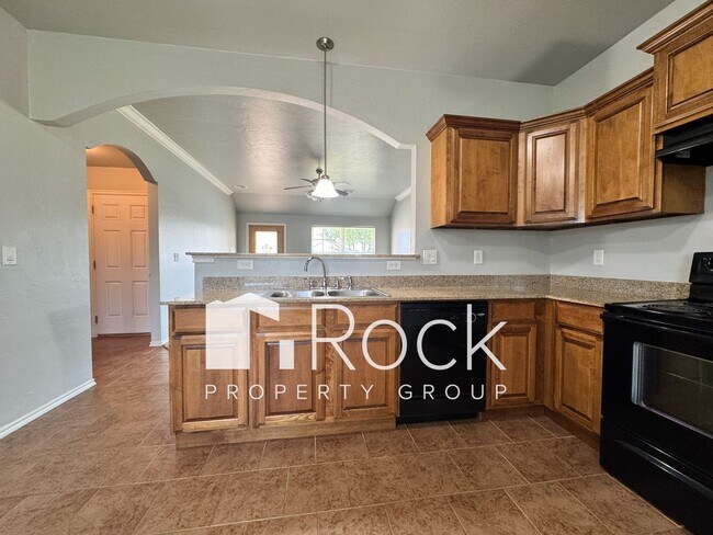 Photo - 3 Bedroom Home in Piedmont with ALL APPLIANCES Included *Half Month's Rent FREE*