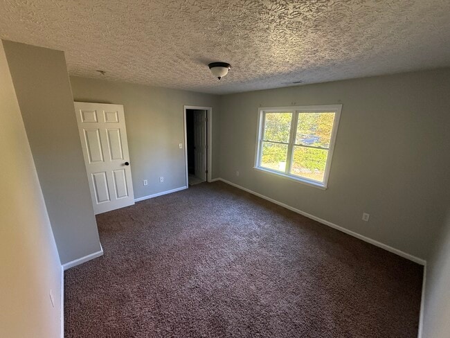 Photo - 1 Donnell Ave