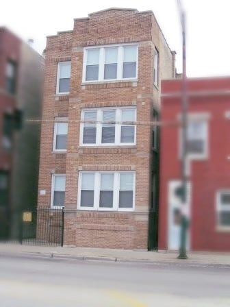 Photo - 2237 W Fullerton Ave Apartments Unit 1