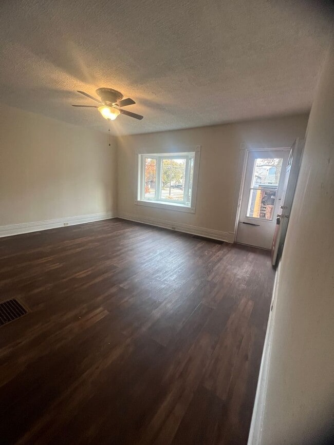 Photo - 206 Liberty St Unit #1