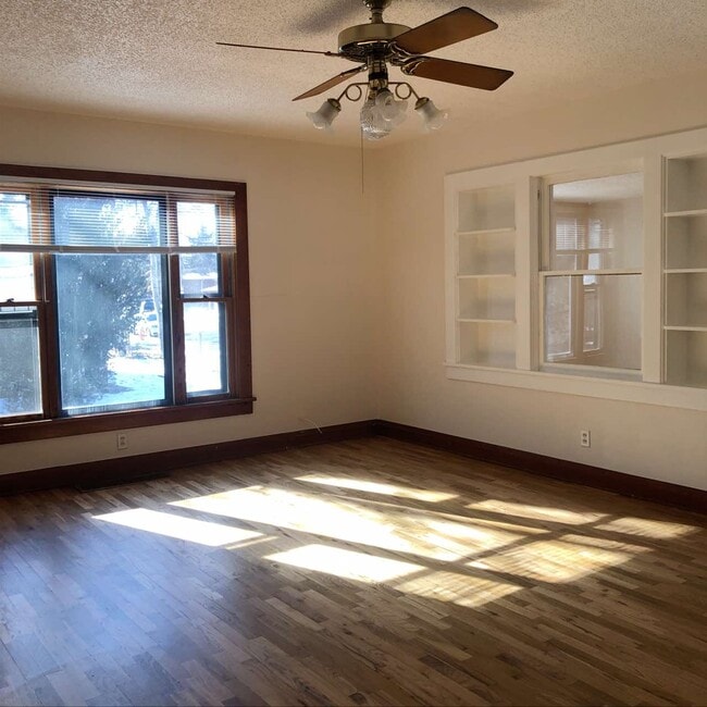 Photo - 1702 Dotsero Ave