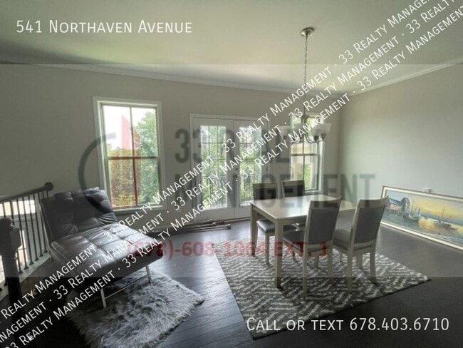 Photo - 541 Northaven Ave