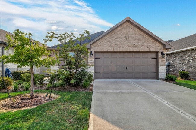 Photo - 16891 Pink Wintergreen Dr