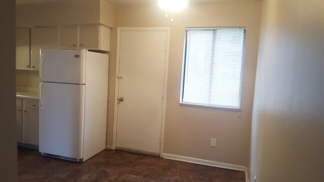 Photo - 1114 Johnson Ave