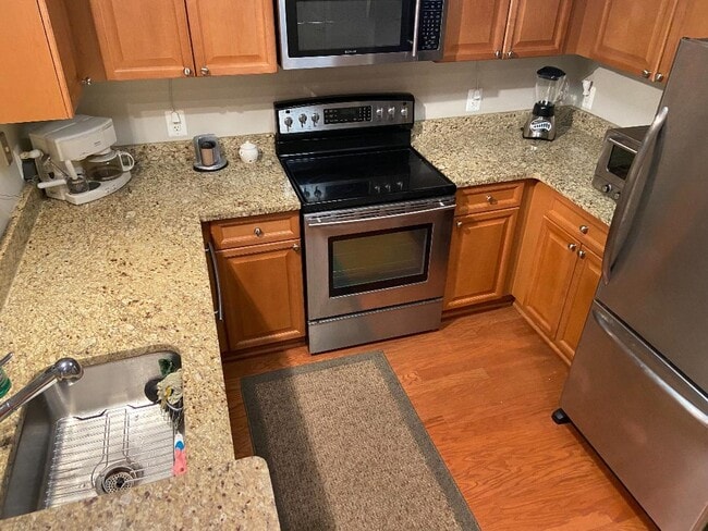 Kitchen - 11700 Old Georgetown Rd Unit 203