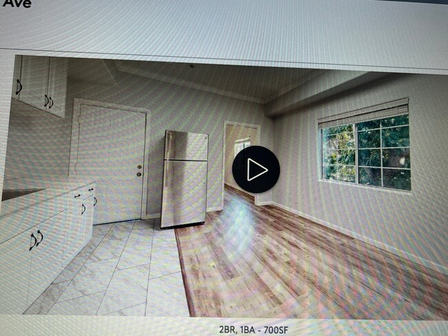 Photo - 1072 Laguna Ave