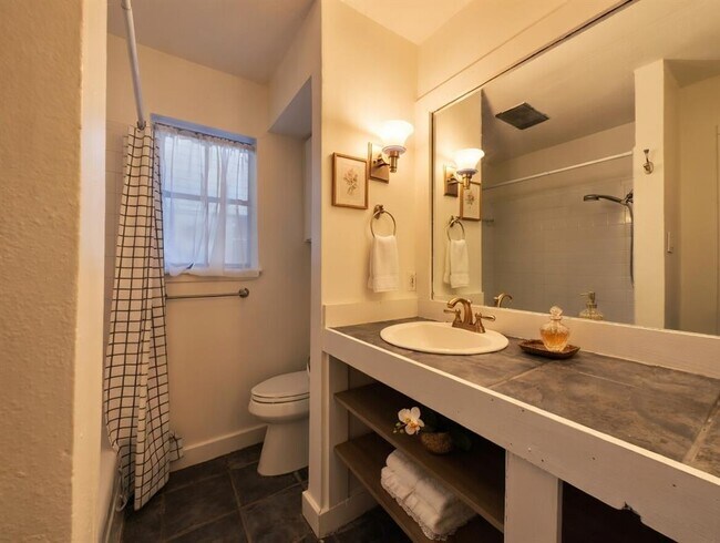 Photo - 3902 Peterson Ave Unit 106