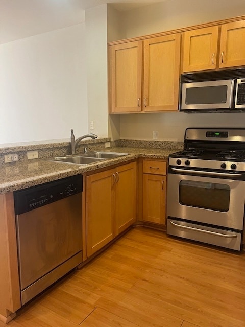 Photo - 450 J St Unidad 7111