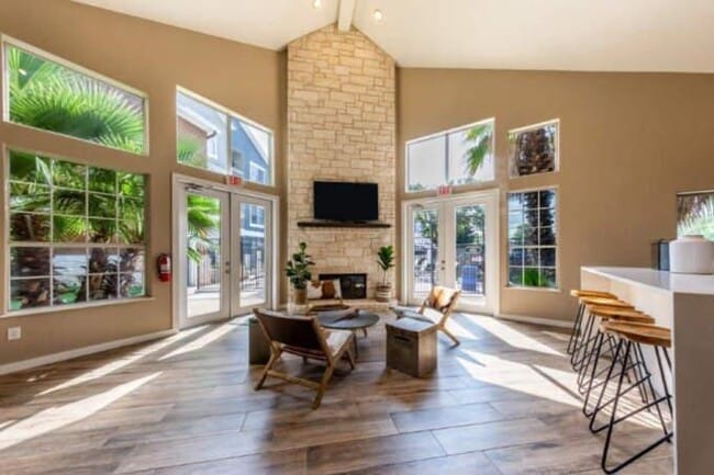 Photo - 3 bedroom in Austin TX 78744 Unit 3018
