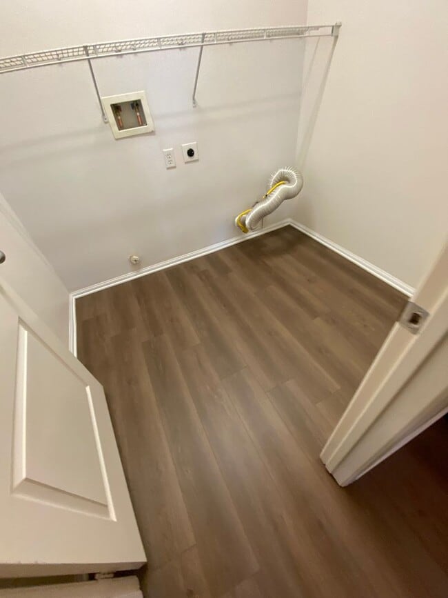 Photo - Gorgeous NW Home 4 Bed/3 Bath $2,850 Rent & 2,850 Deposit