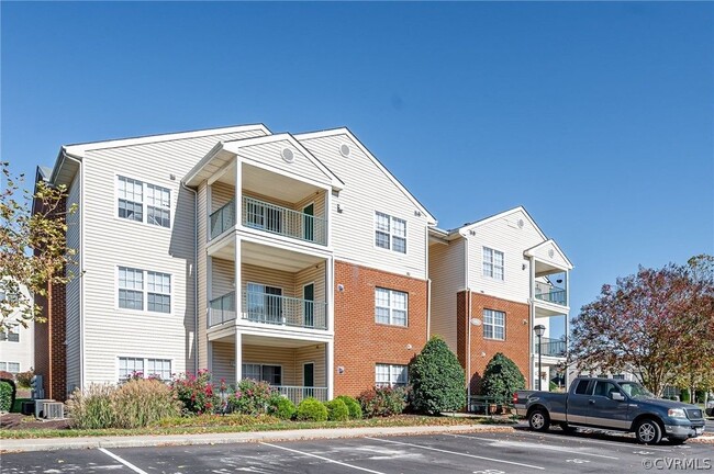 Photo - 9410 Links Ln Unit #B