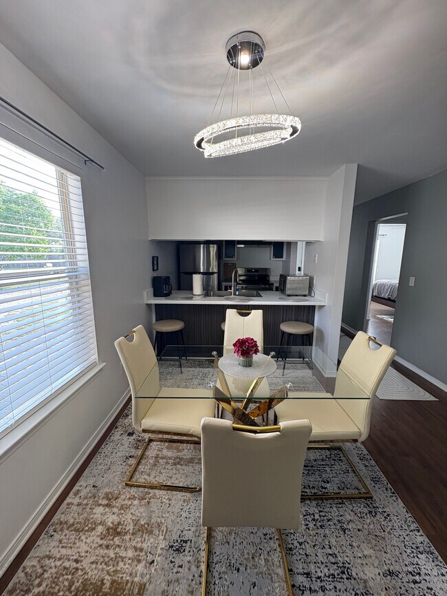 5222 Medina Rd Unit D