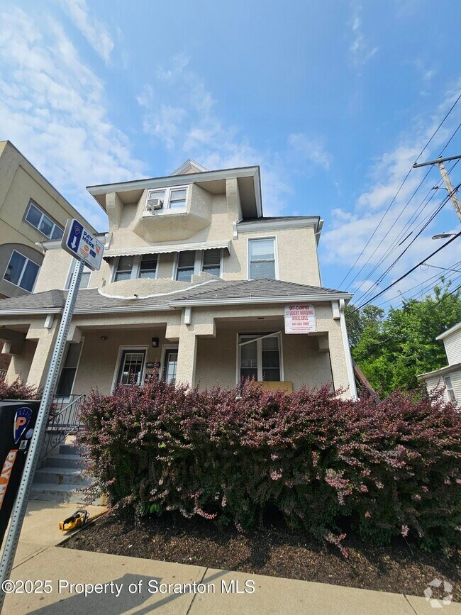 Building Photo - 1207 Mulberry St Rental