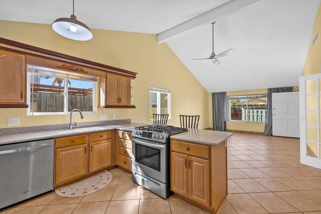 Photo - 305 Uala Pl Unit (305 UP) A