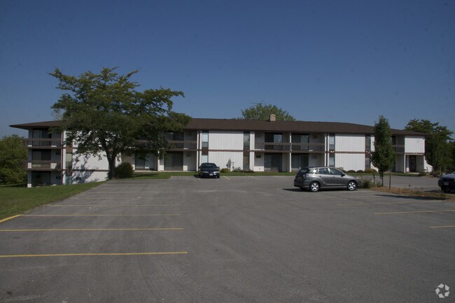 Golfview Terrace Apartments - Golfview Terrace Apartments