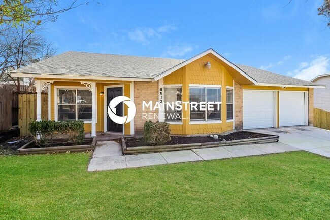 Photo - 6812 Hillside Bluff