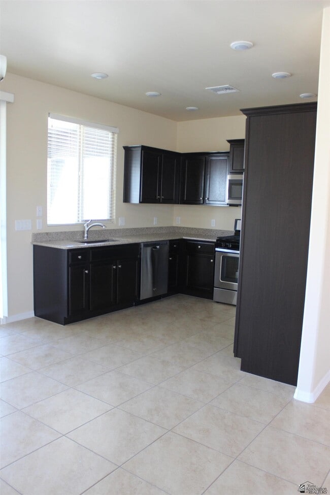 Photo - 6572 E 35th Pl