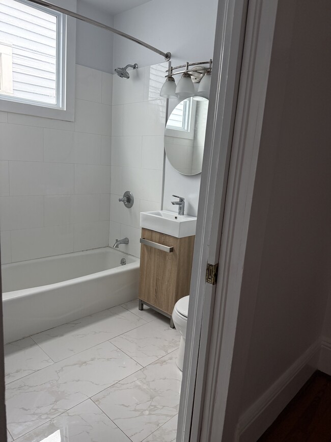 Photo - 731 Toledano St