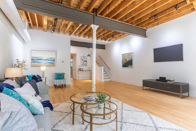 Photo - 58 Regent St Unit -