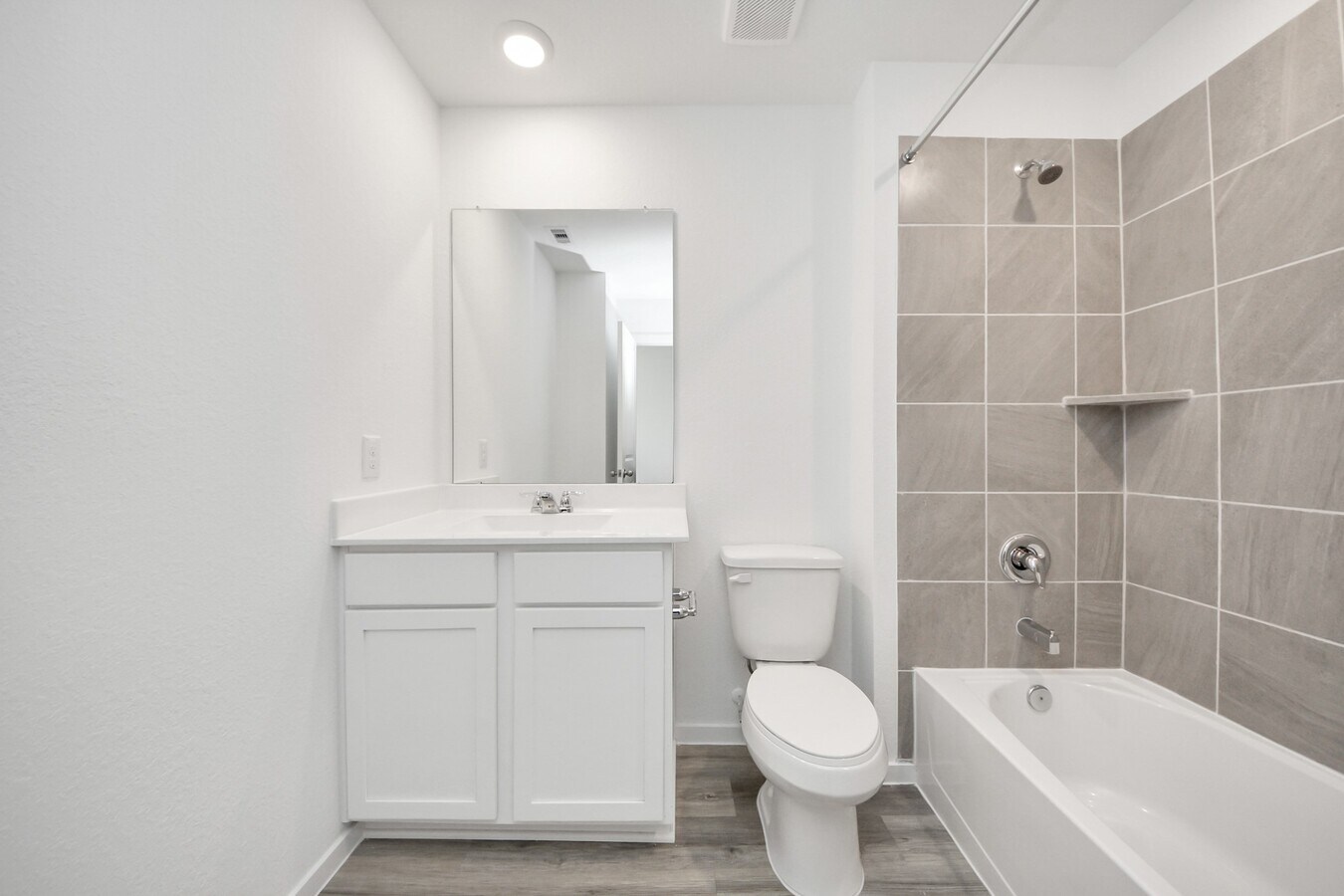 Photo - 1006 Moon Drop Ln