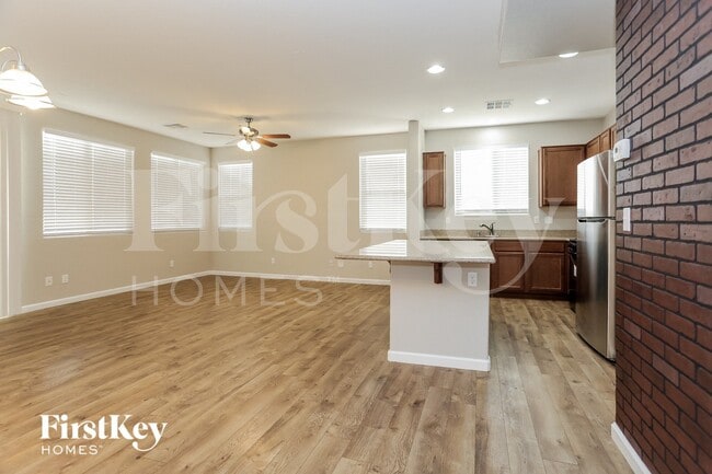 Photo - 8529 W Kellman Ave