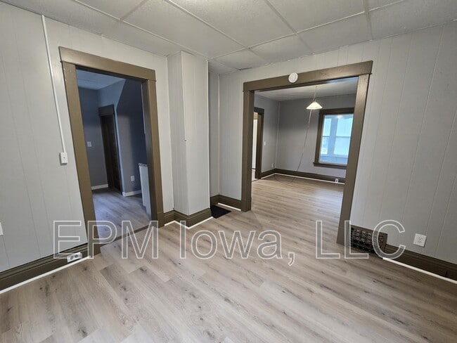 Photo - 419 Bratnober St