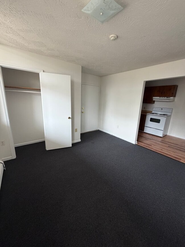 Photo - Bird Fort Unit Bird Fort - 279 Ethan Allen Ave. #101
