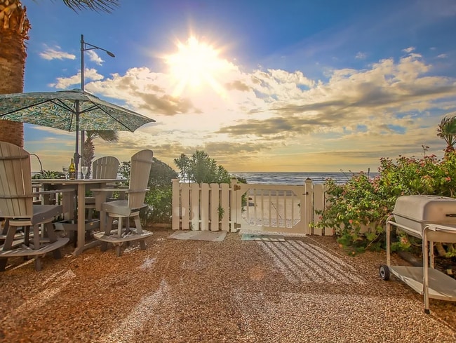 Photo - 8316 Seawall Blvd Unit 5