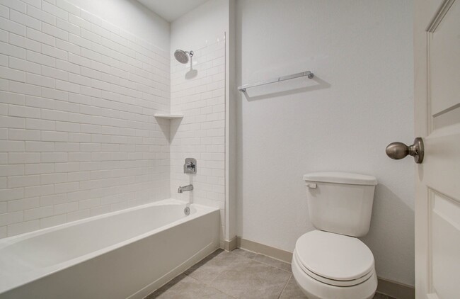 Building Photo - 3711 Birtley Bnd Wy