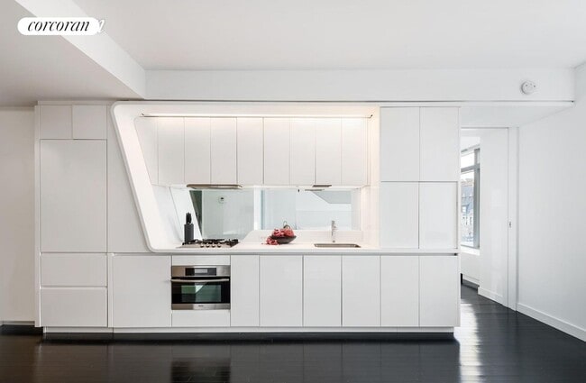 Photo - 123 Washington St