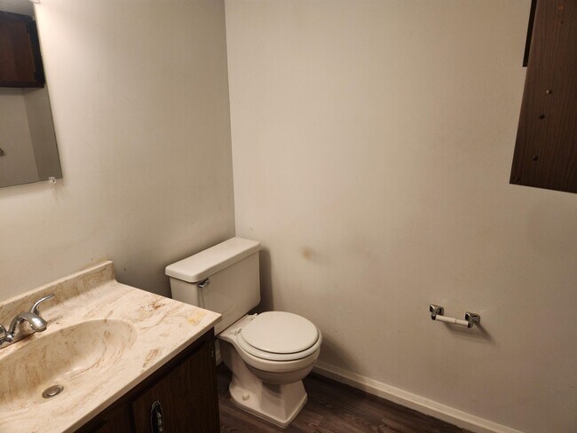 Photo - 944 Ravine Dr