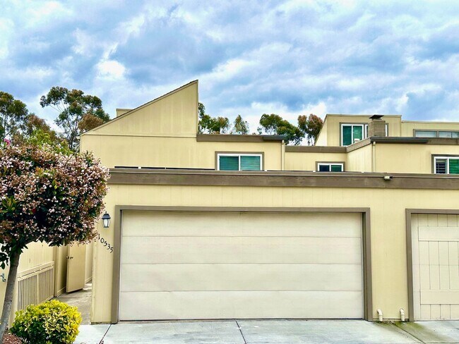 Photo - FOR RENT - Beautiful Scripps Ranch Townhome 4BR/2.5BA With Upgrades