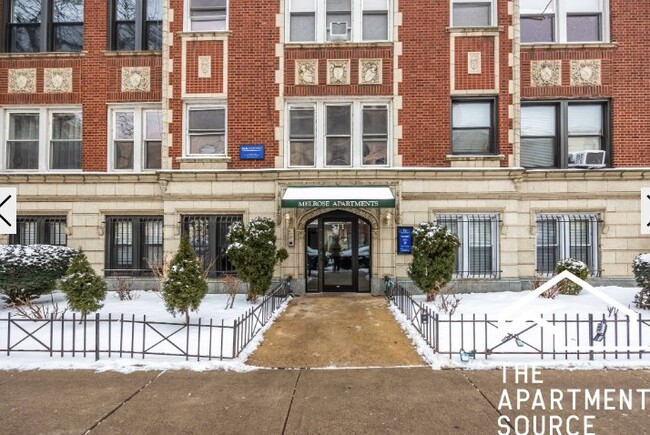 Photo - 511 W Melrose St Unit 1