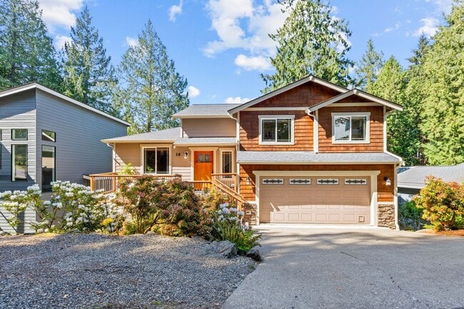 Building Photo - 3 Bed, 3 Bath Custom Built Home in Sudden Valley