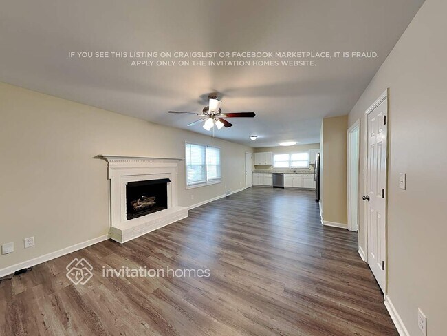 Photo - 3332 Bonneville Dr