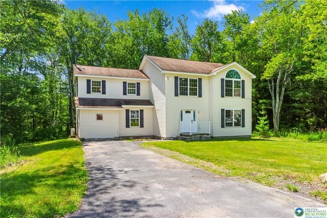 Building Photo - 1229 Fern Dr