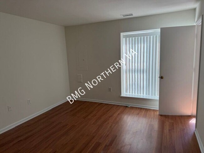 Photo - 4529 28th Rd S