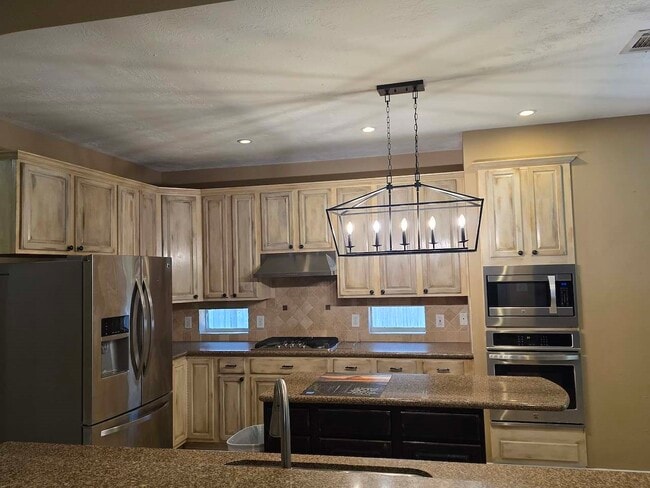 Photo - 120 Emerald Cloud Ln