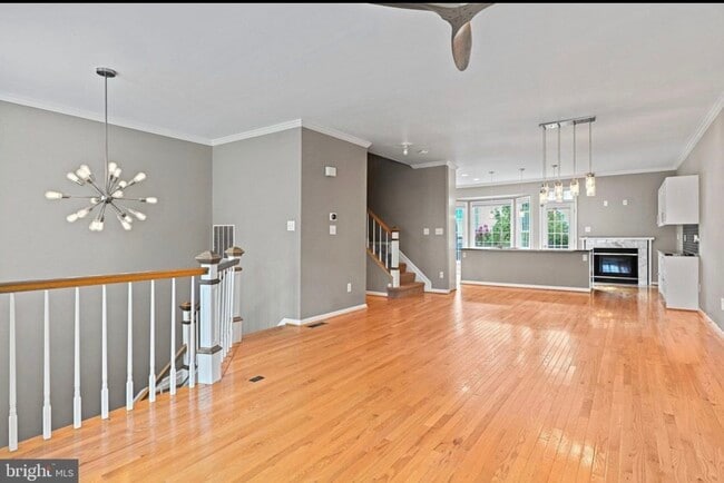 Photo - 6650 Dunwich Way