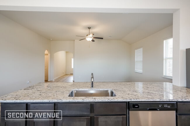 Photo - 428 Condie Russell Ave