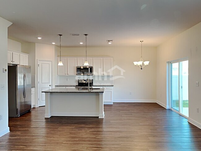 Photo - 522 Pointe Dr