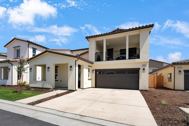 Photo - 168 N Falcon Ave