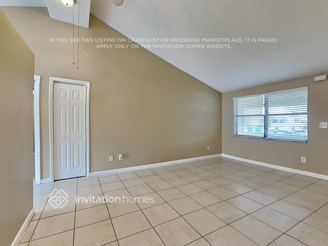 10206 Vista Cove Ct