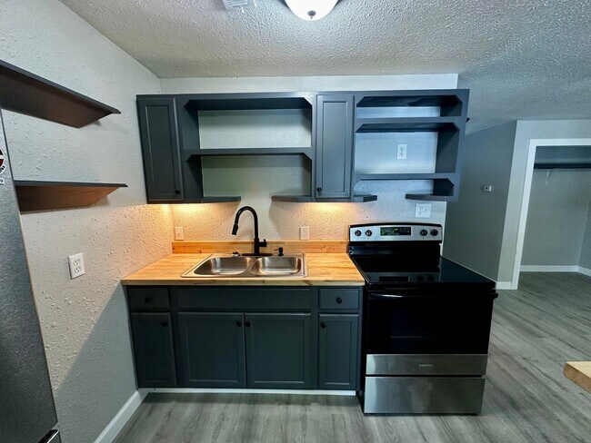 Photo - 2 Bedroom Apartment on Lake Treeline in Four Seasons Unit 316 Scarsdale Circle 1A