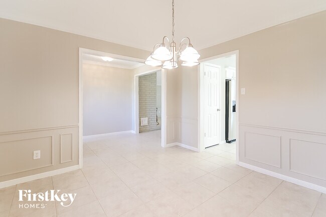 Photo - 2303 Prestwick Dr