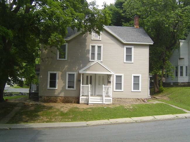 302 Silver St Unit 304