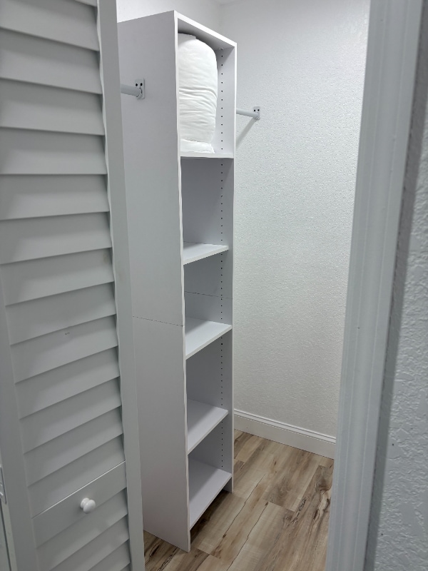 Photo - 710 E Crenshaw St