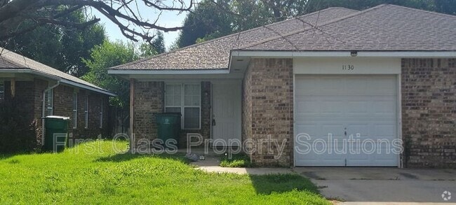 Building Photo - 1130 N Gardner Ave Rental